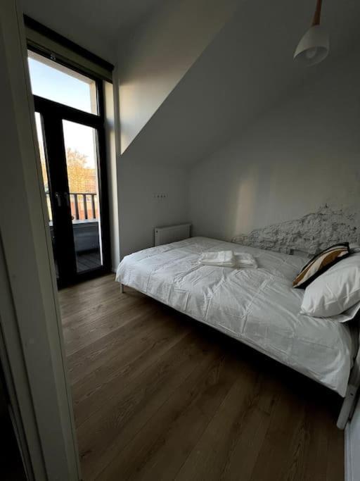 Brand-New Central Loft Apartment Вилнюс Екстериор снимка