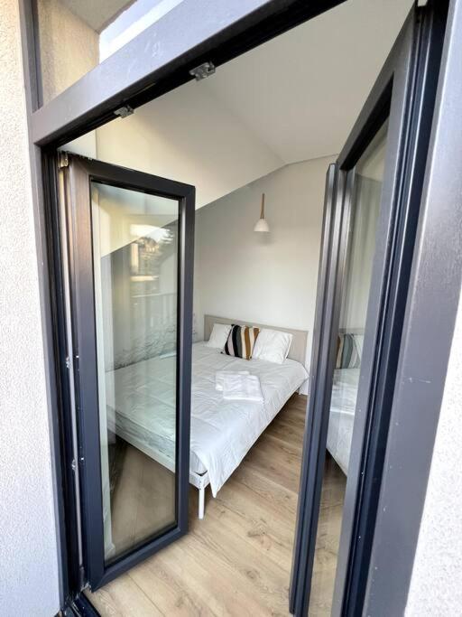 Brand-New Central Loft Apartment Вилнюс Екстериор снимка